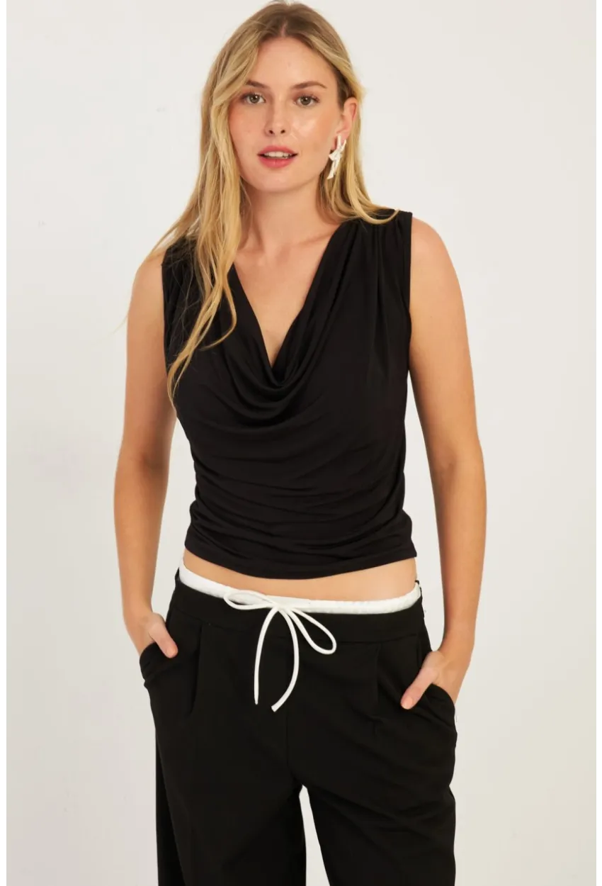 Kadın Siyah Degaje Yaka Bluz YZ1020