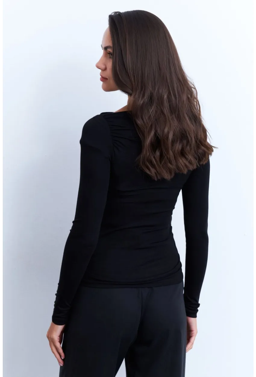 Kadın Siyah Degaje Yaka Büzgülü Bluz AYD386
