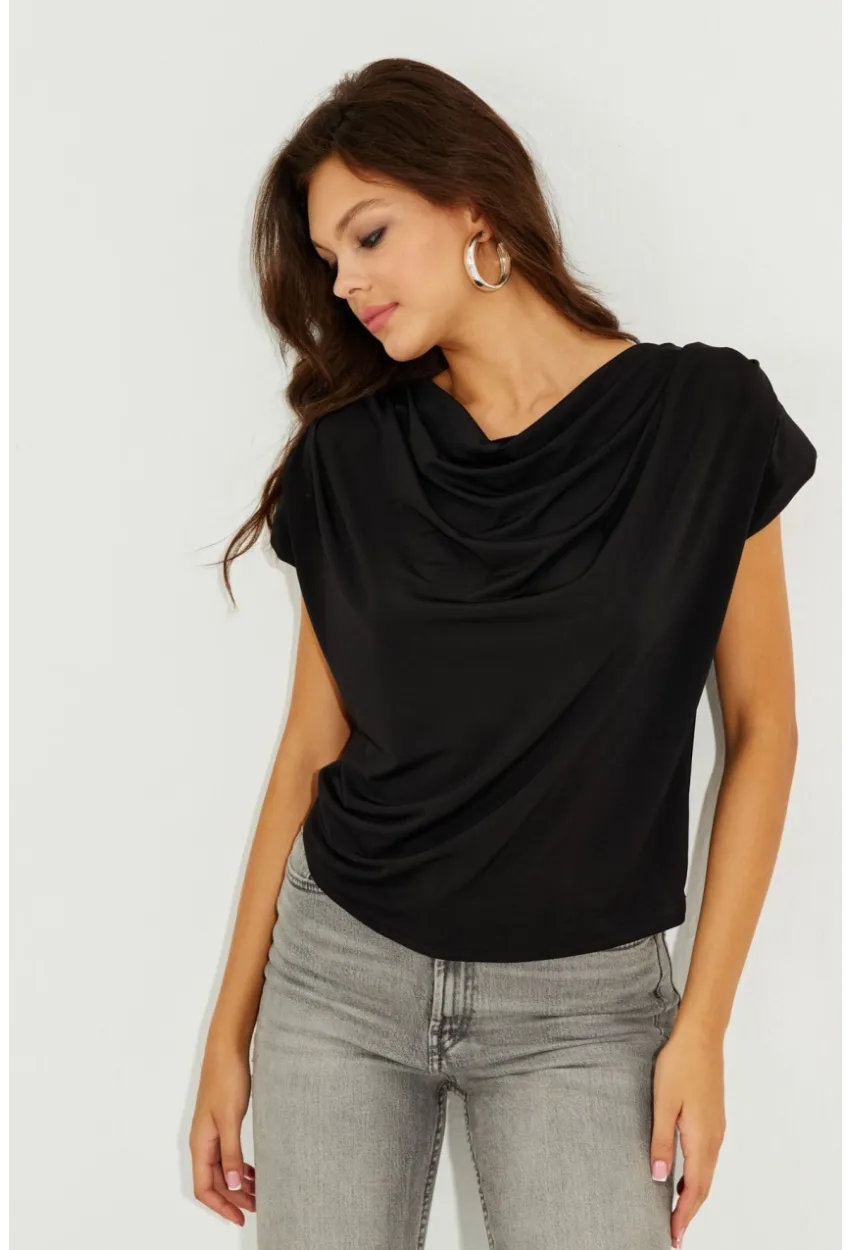 Kadın Siyah Degaje Yaka Vatkalı Bluz SDY2024
