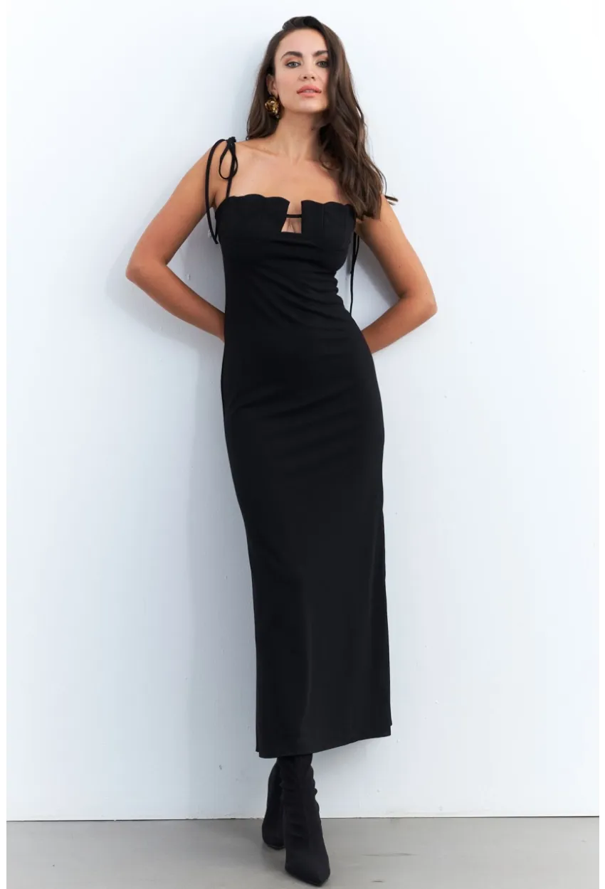 Kadın Siyah Dekolteli Yırtmaçlı Maxi Elbise YEL95