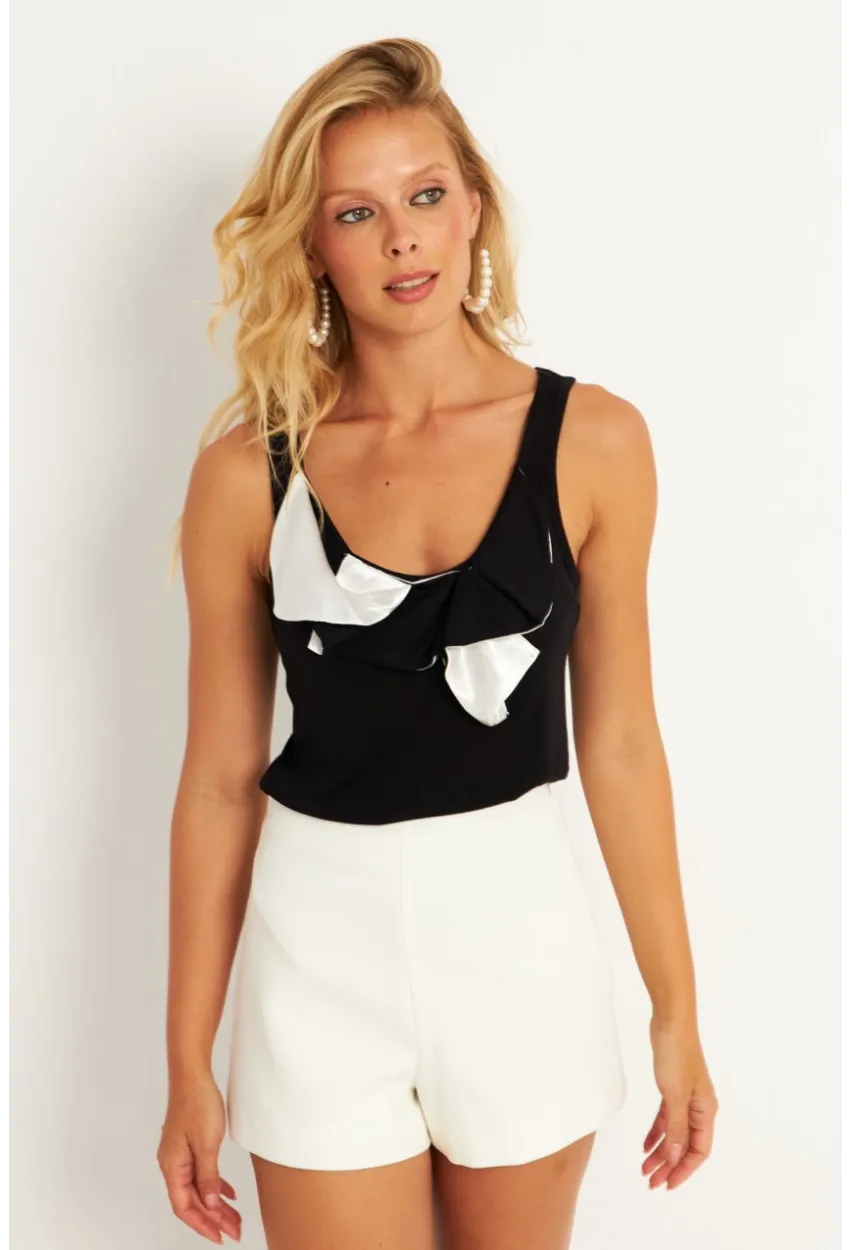 Kadın Siyah Detaylı Bluz KAZ17