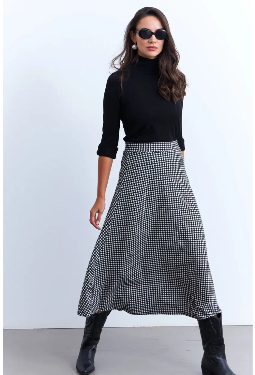 Kadın Siyah-Ekru Desenli Çan Etek MLON3007