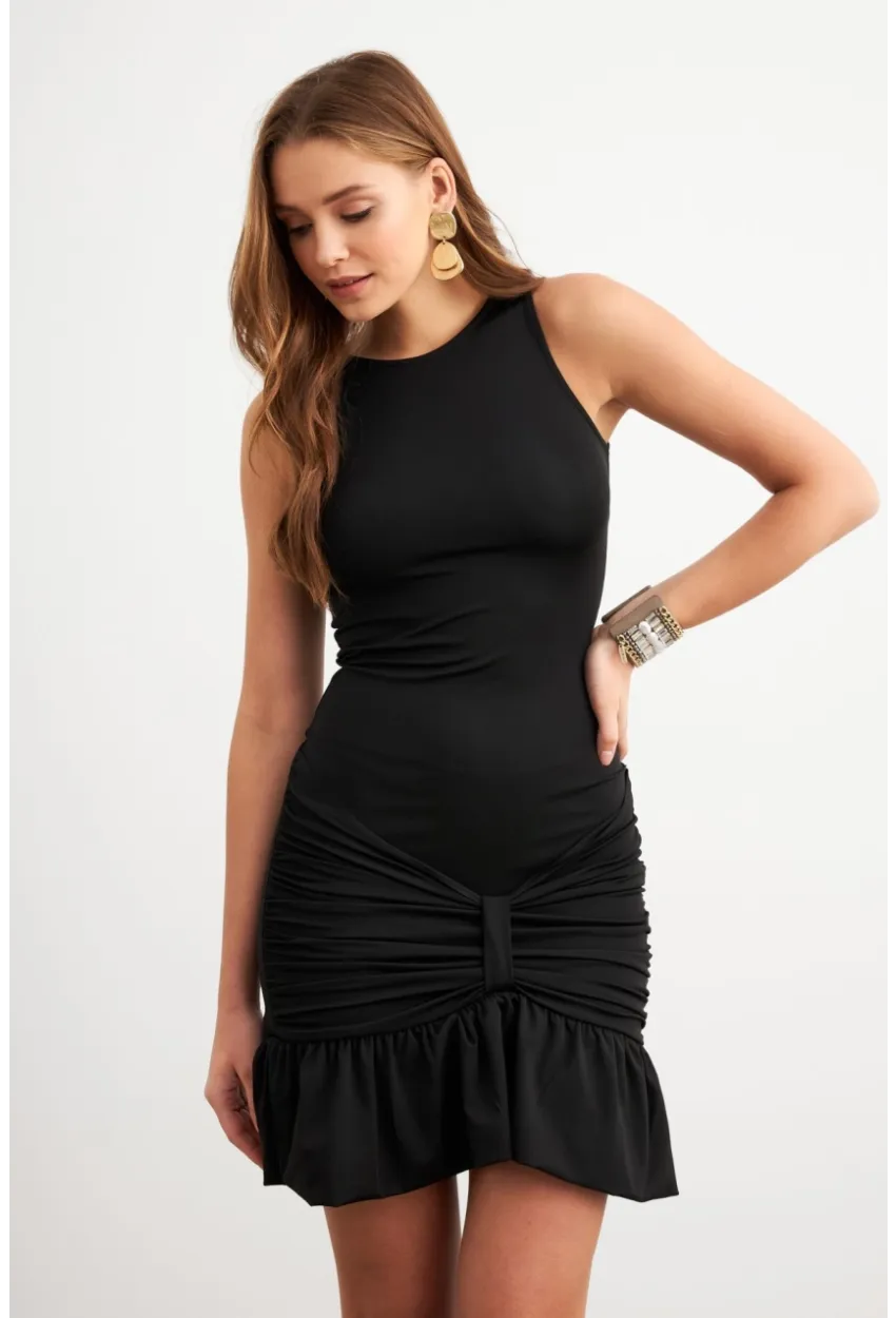 Kadın Siyah Etegi Volanlı Mini Elbise DCF026