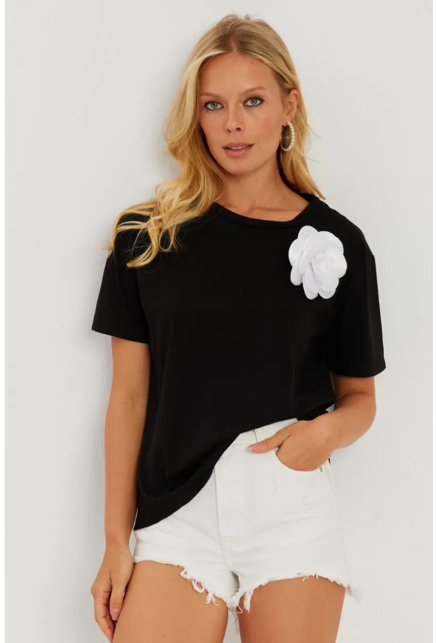 Kadın Siyah Gül Aksesuarlı T-Shirt SF12721