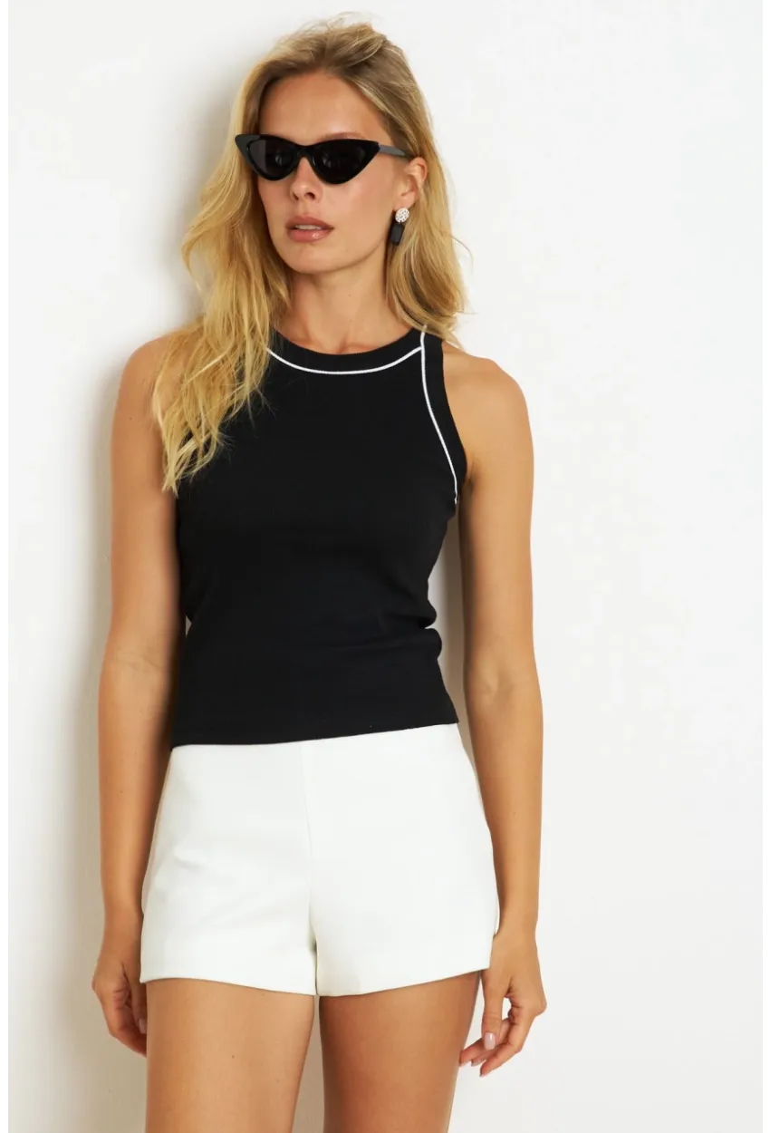 Kadın Siyah Halter Yaka Kaşkorse Bluz AYD326