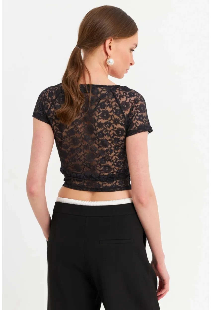 Kadın Siyah Kalp Yaka Tül Crop Bluz TPG05