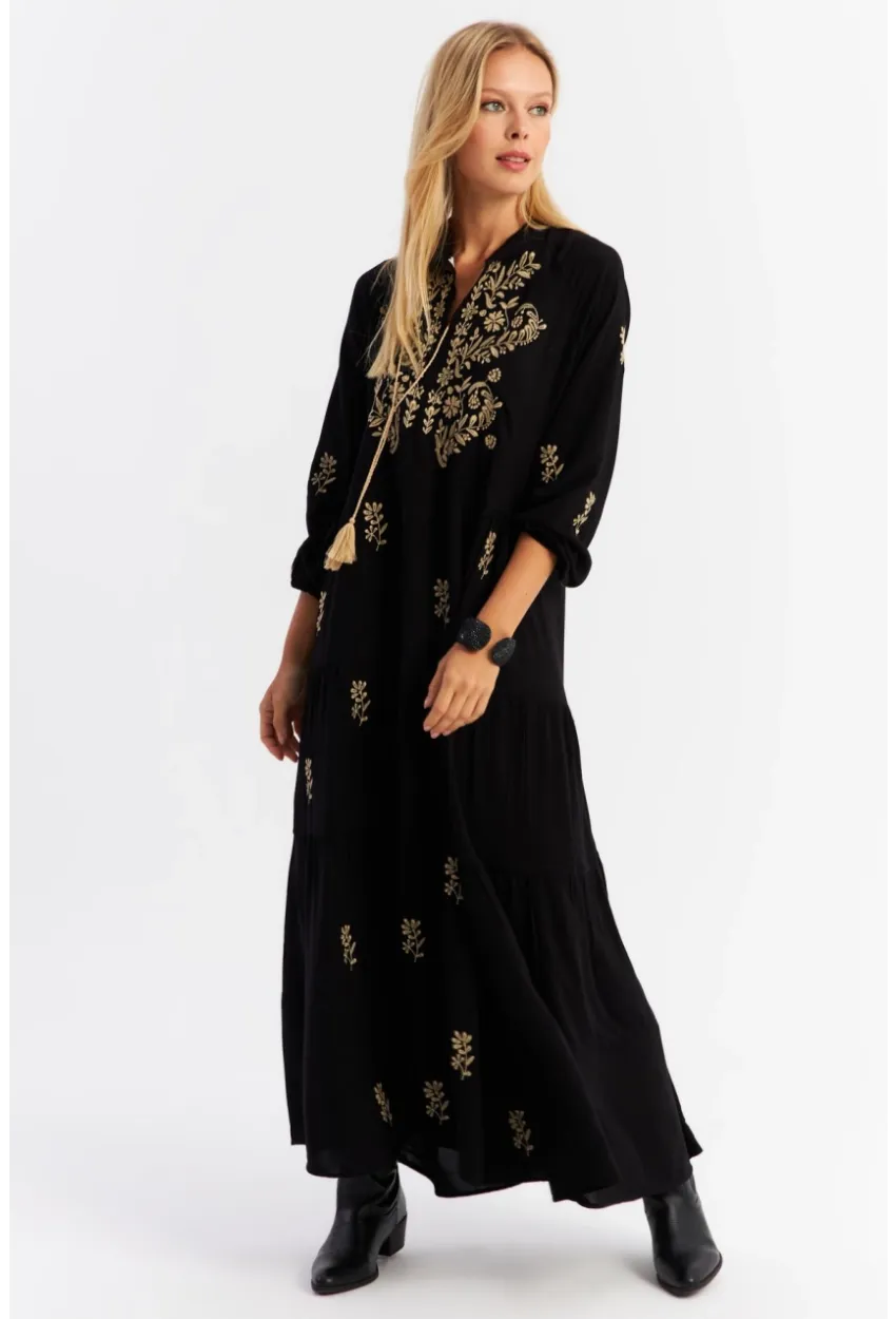 Kadın Siyah Kordon Detaylı Nakışlı Maxi Elbise MALO5