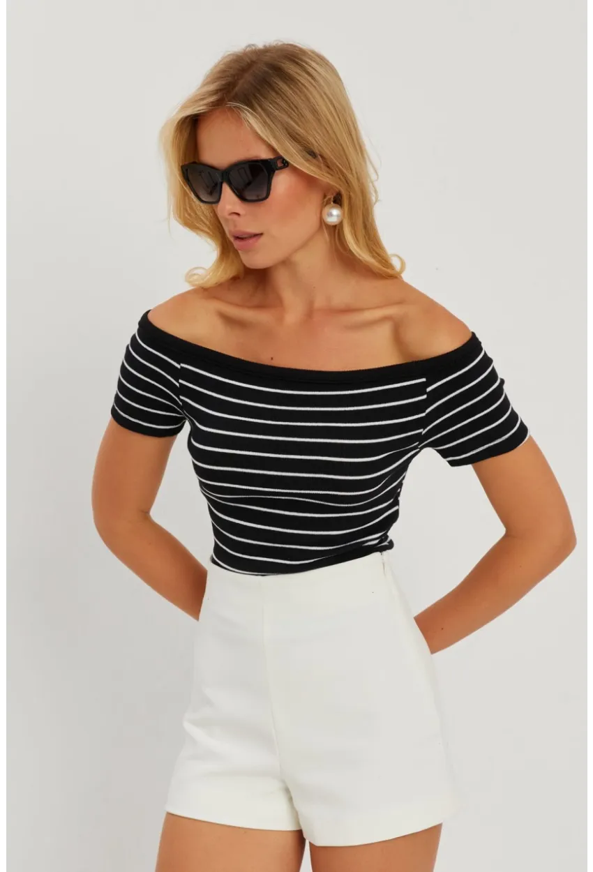 Kadın Siyah Madonna Yaka Çizgili Kaşkorse Bluz AYD311