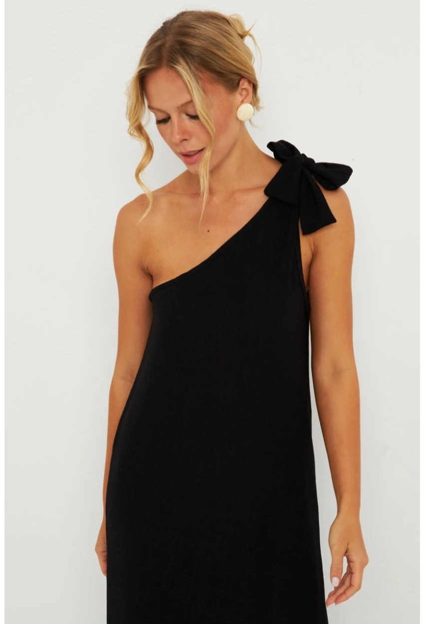 Kadın Siyah Omuz Fiyonklu Bürümcük Midi Elbise EY2800