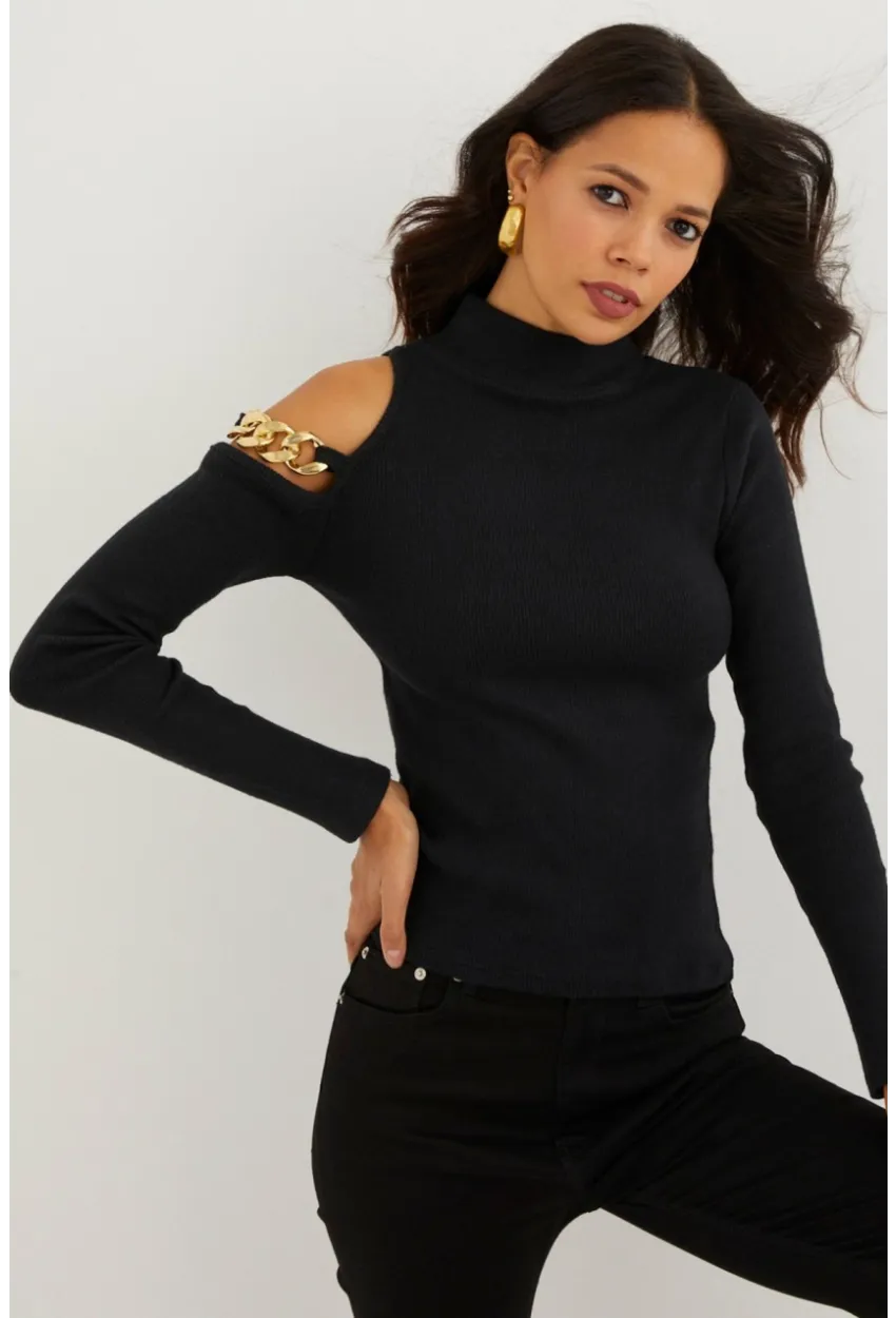 Kadın Siyah Omuzları Açık Zincirli Triko Bluz SF2005