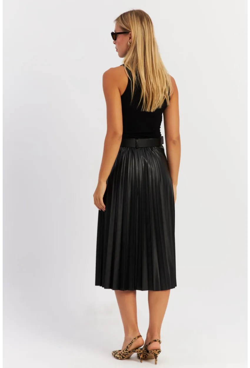 Kadın Siyah Plili Suni Deri Kemerli Mini Etek ELA200066