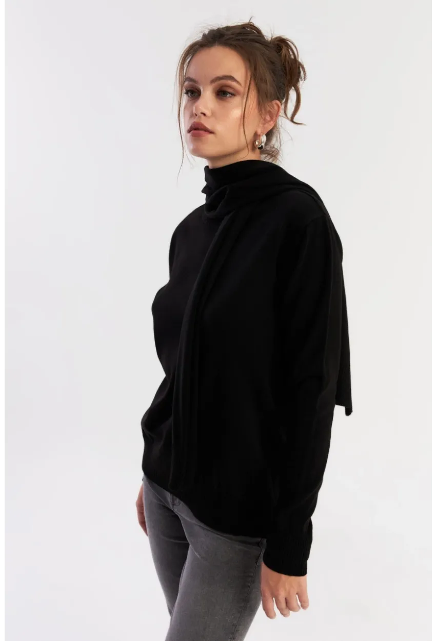 Kadın Siyah Şal Aksesuarlı Triko Bluz YV286