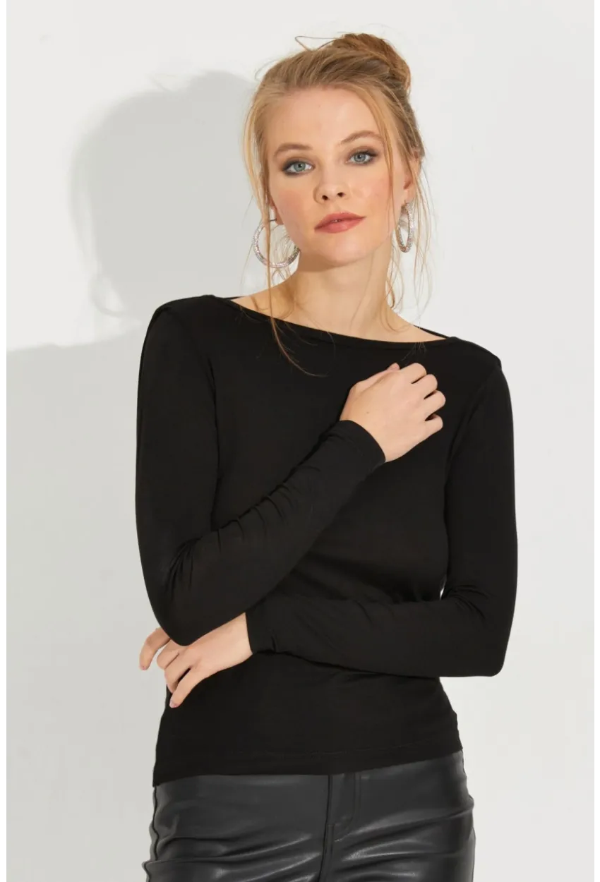Kadın Siyah Sırtı Açık Bluz EY2594