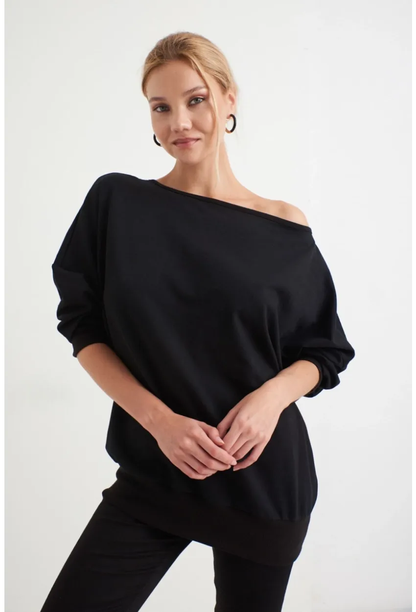 Kadın Siyah Sırtı Açık Yarasa Kol Sweatshirt B161