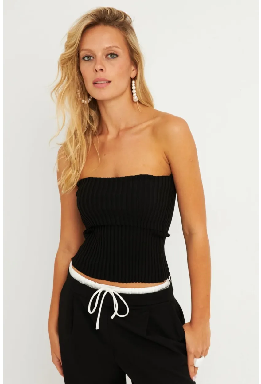 Kadın Siyah Straplez Triko Bluz YV240