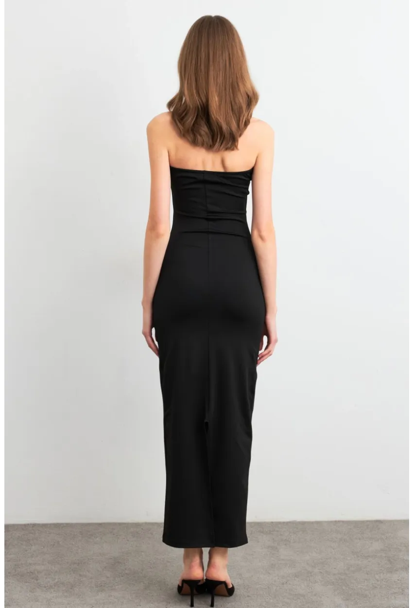 Kadın Siyah Straplez Yırtmaçlı Midi Elbise XC005
