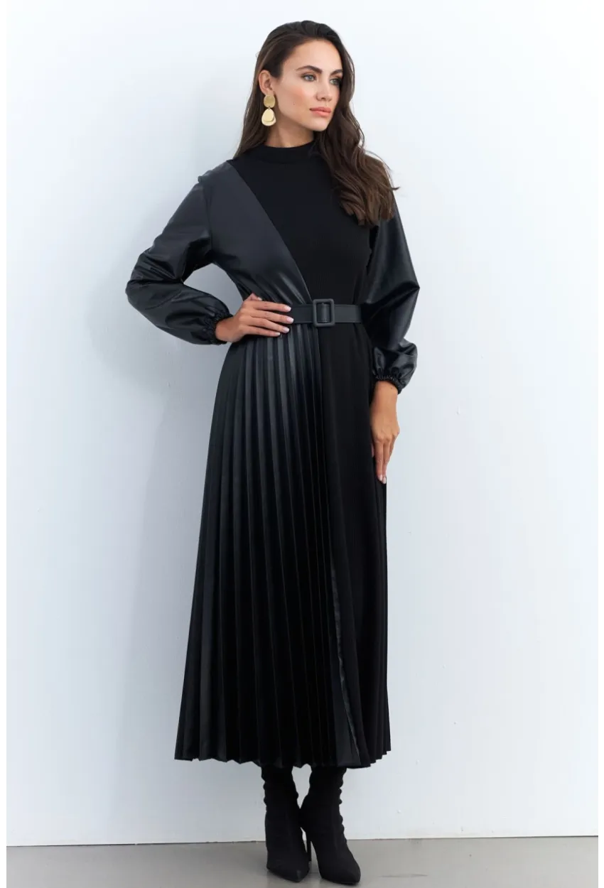 Kadın Siyah Suni Deri Bloklu Pilili Maxi Elbise MALZ100