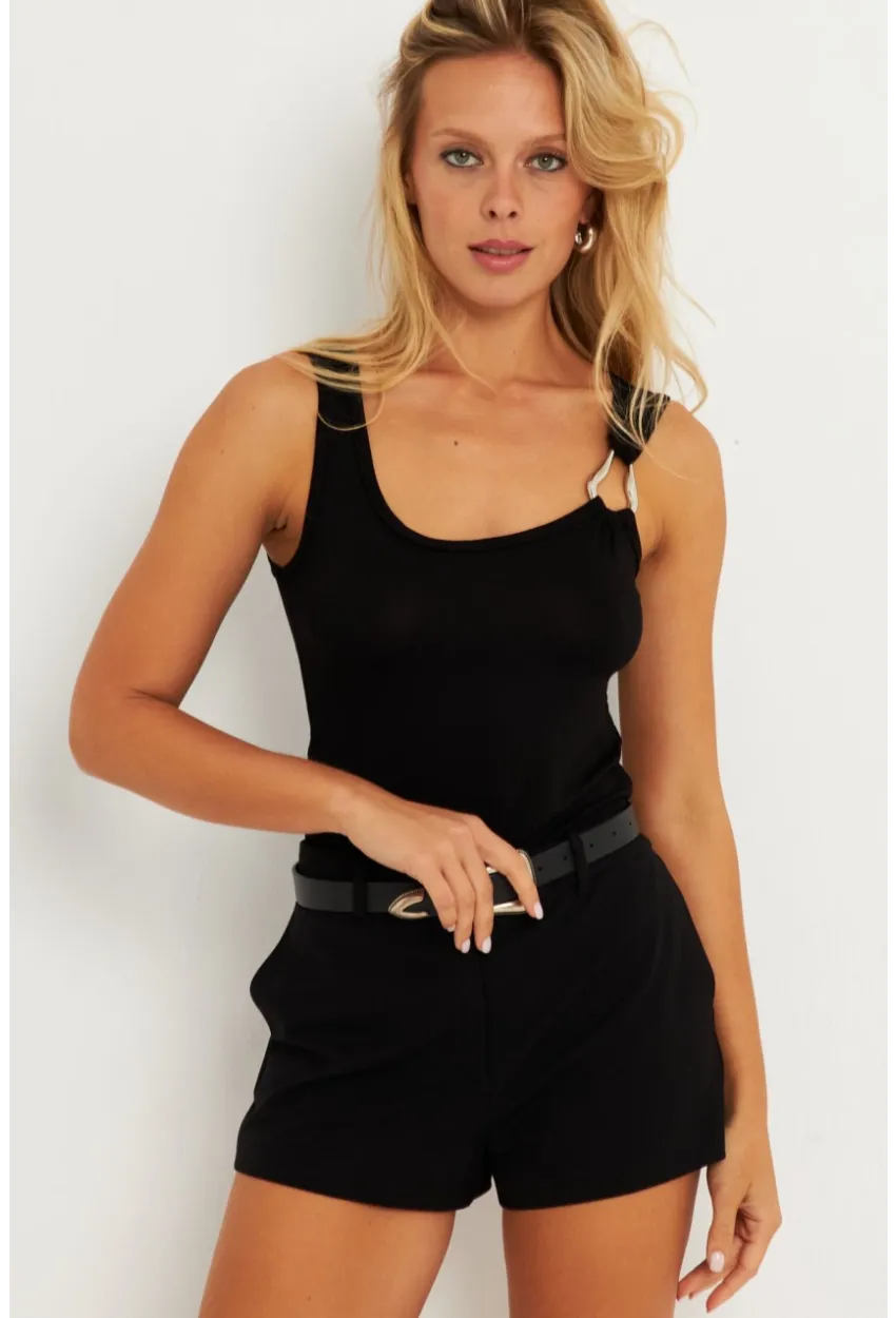 Kadın Siyah Tokalı Bluz EY2811