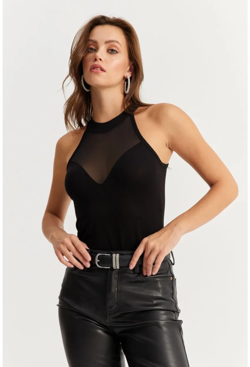 Kadın Siyah Üstü Tül Halter Yaka Bluz EY2922