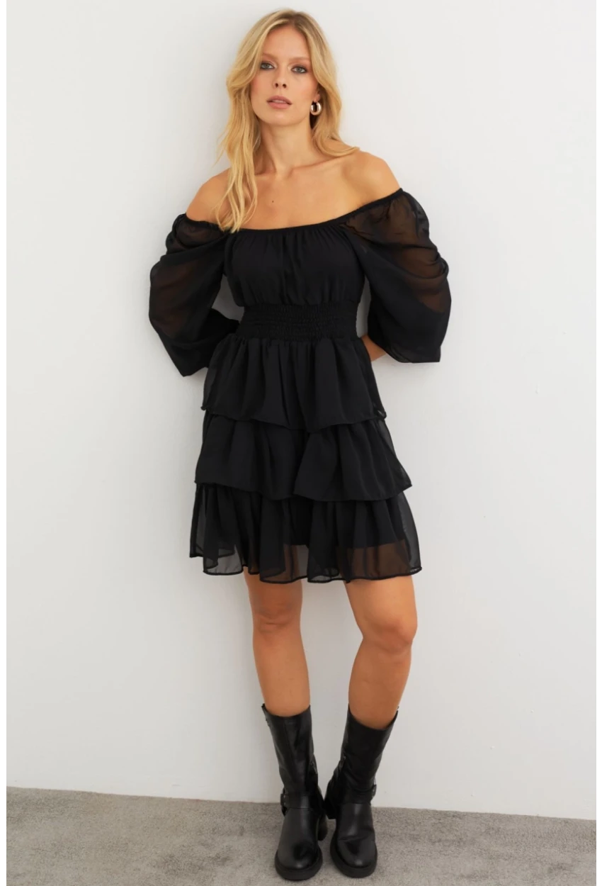Kadın Siyah Volanlı Şifon Mini Elbise KSD2831