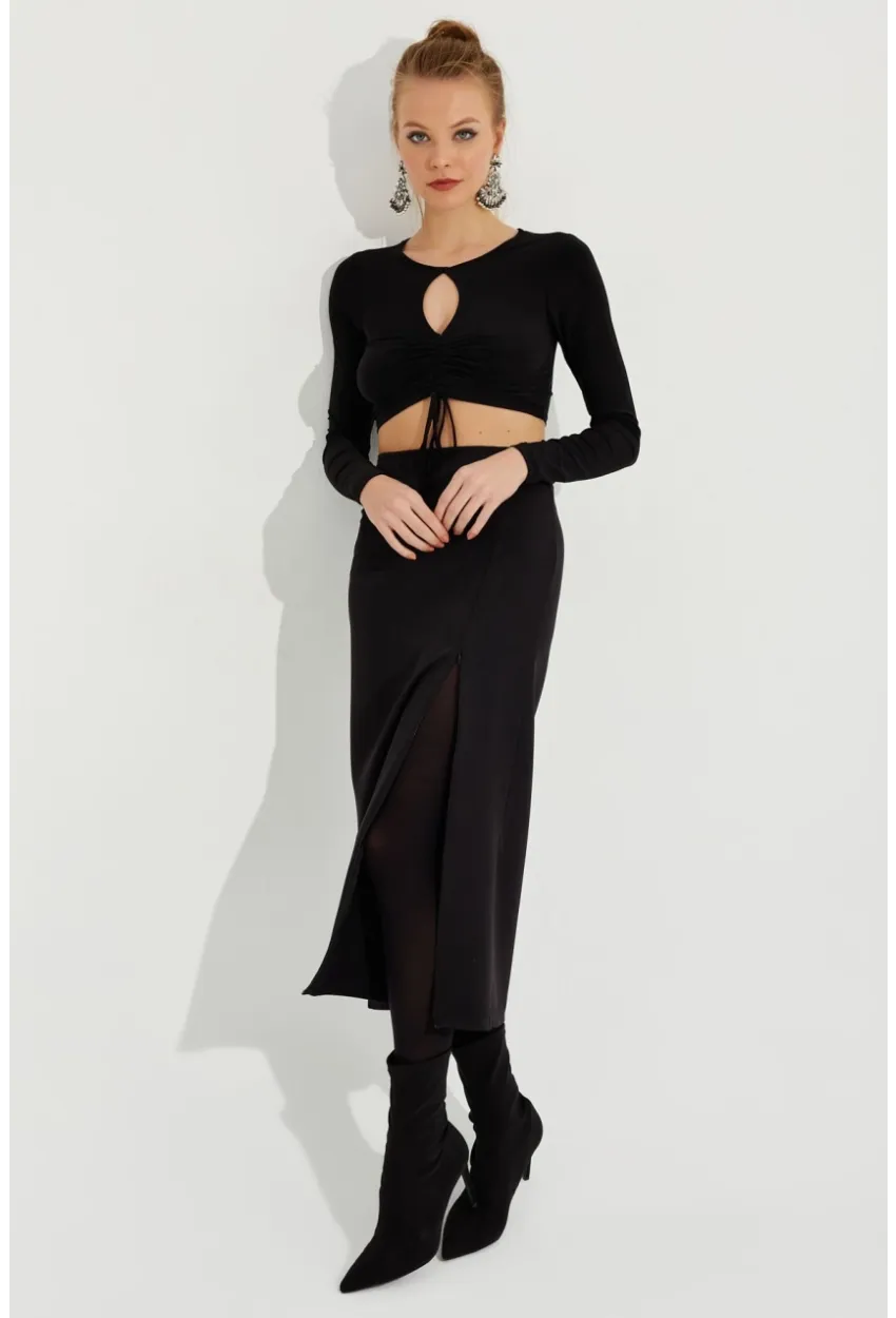 Kadın Siyah Yırtmaçlı Fermuarlı Midi Etek YEL221370