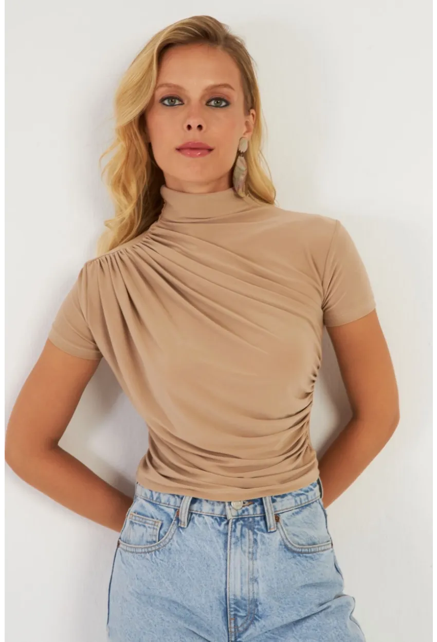 Kadın Sütlü Kahve Büzgülü Bluz LPP1287