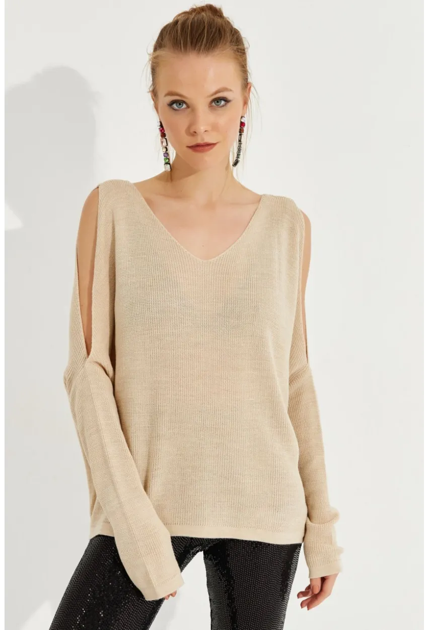 Kadın Taş Kolu Yırtmaçlı Triko Bluz SMT221