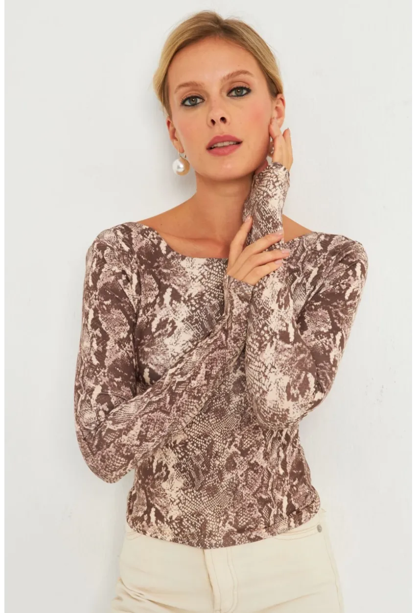 Kadın Taş Sırtı Açık Yılan Desenli Bluz GÇ187