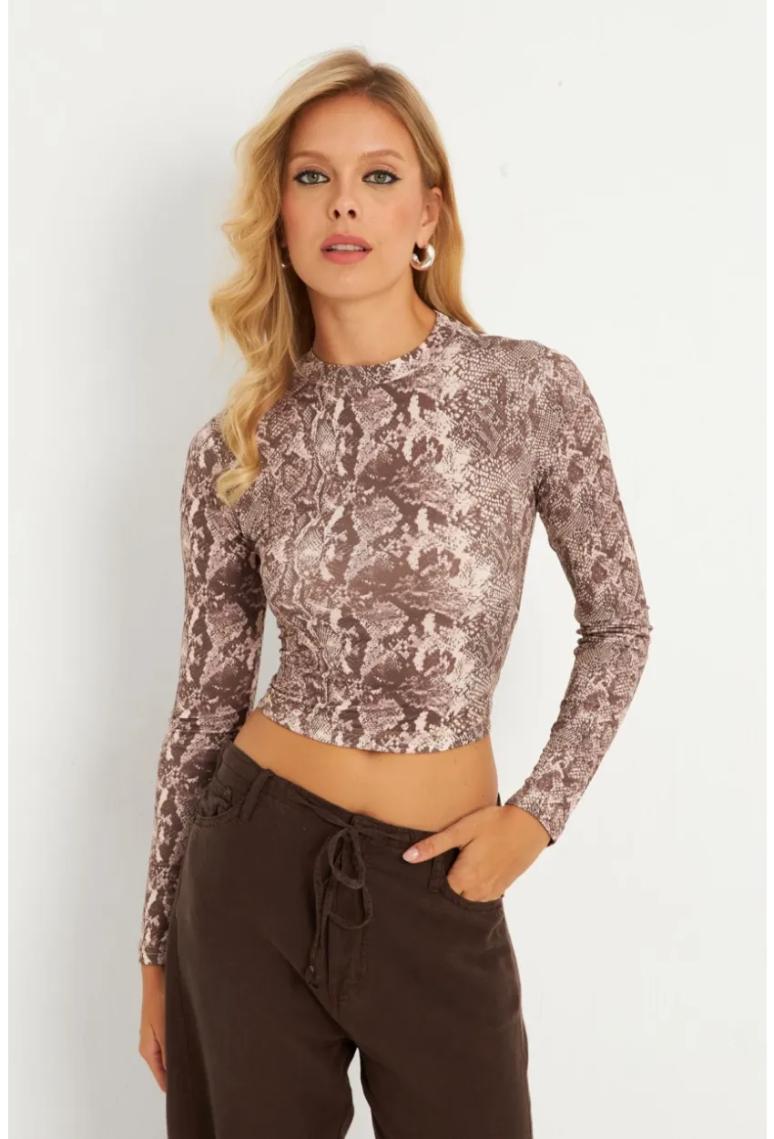 Kadın Taş Sırtı Detaylı Yılan Desenli Bluz GÇ179