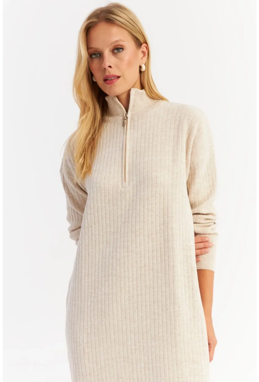 Kadın Taş Yakası Fermuarlı Triko Maxi Elbise MNUV10