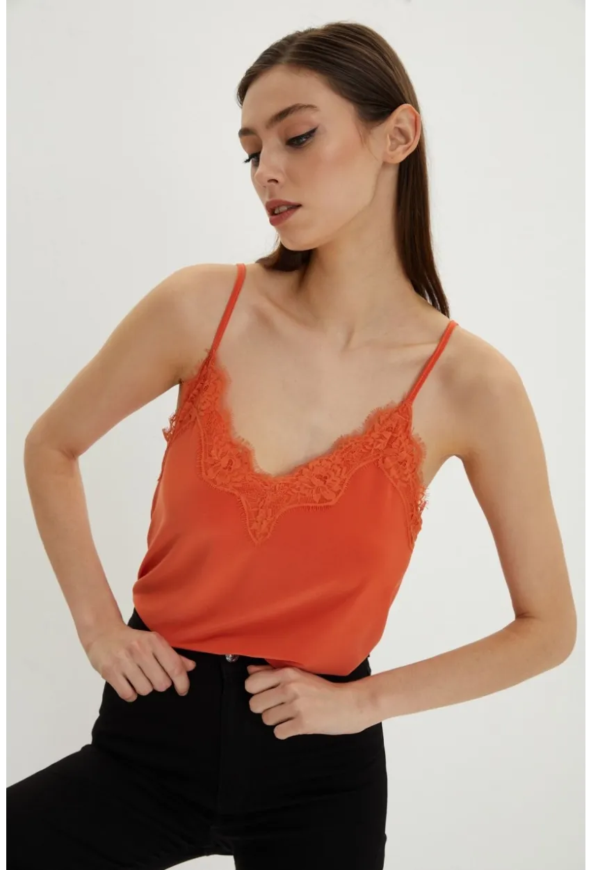 Kadın Turuncu Dantelli Atlet LPP5008