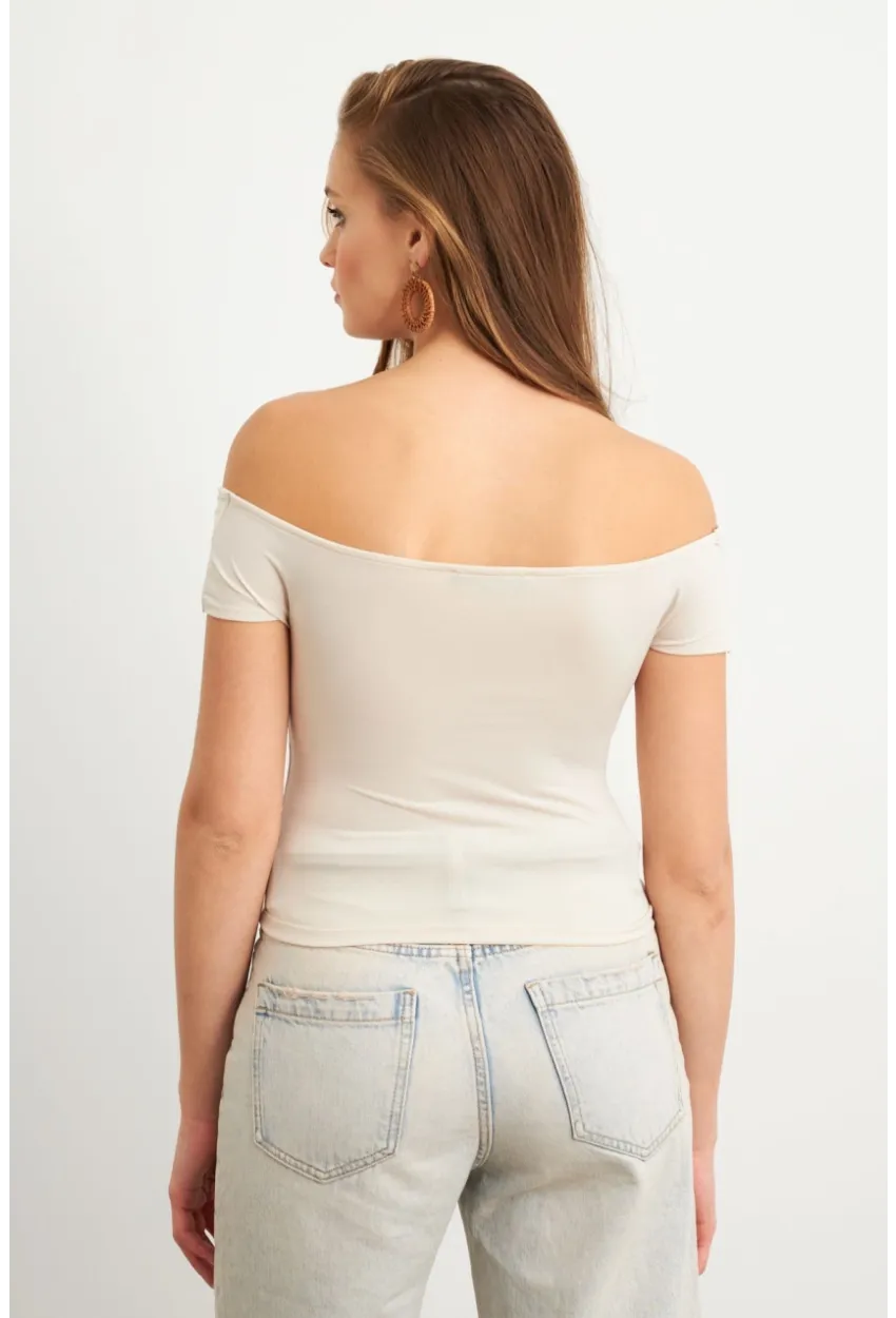 Kadın Vanilya Madonna Yaka Crop Bluz VA101
