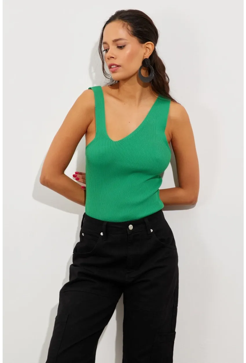 Kadın Yeşil Asimetrik Yaka Triko Bluz YV122