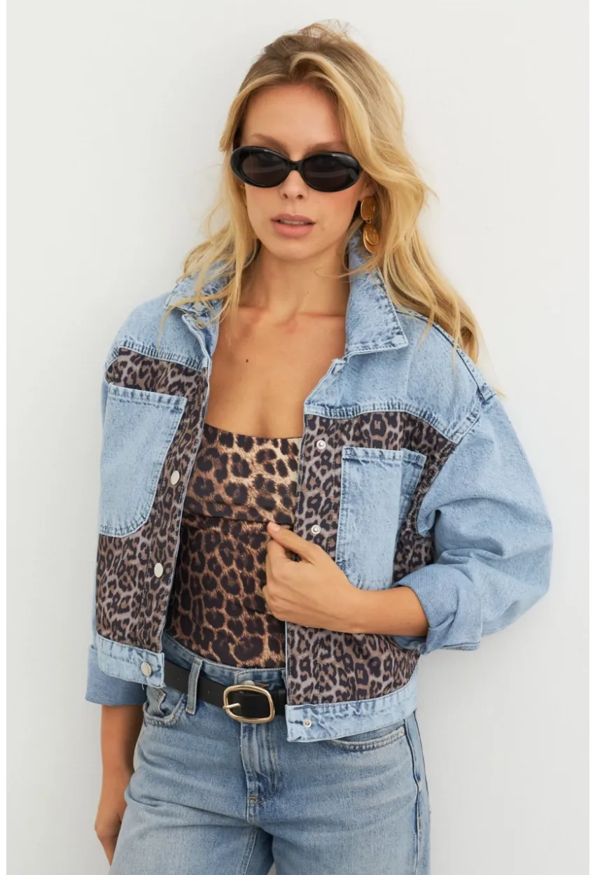 Kadın Açık-Mavi Bloklu Leopar Denim Ceket KAM300