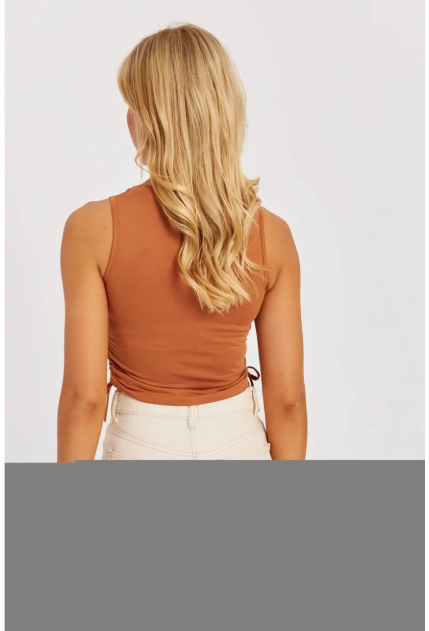 Kadın Badem-Siyah Yanları Bağcıklı Kolsuz Bluz MK09