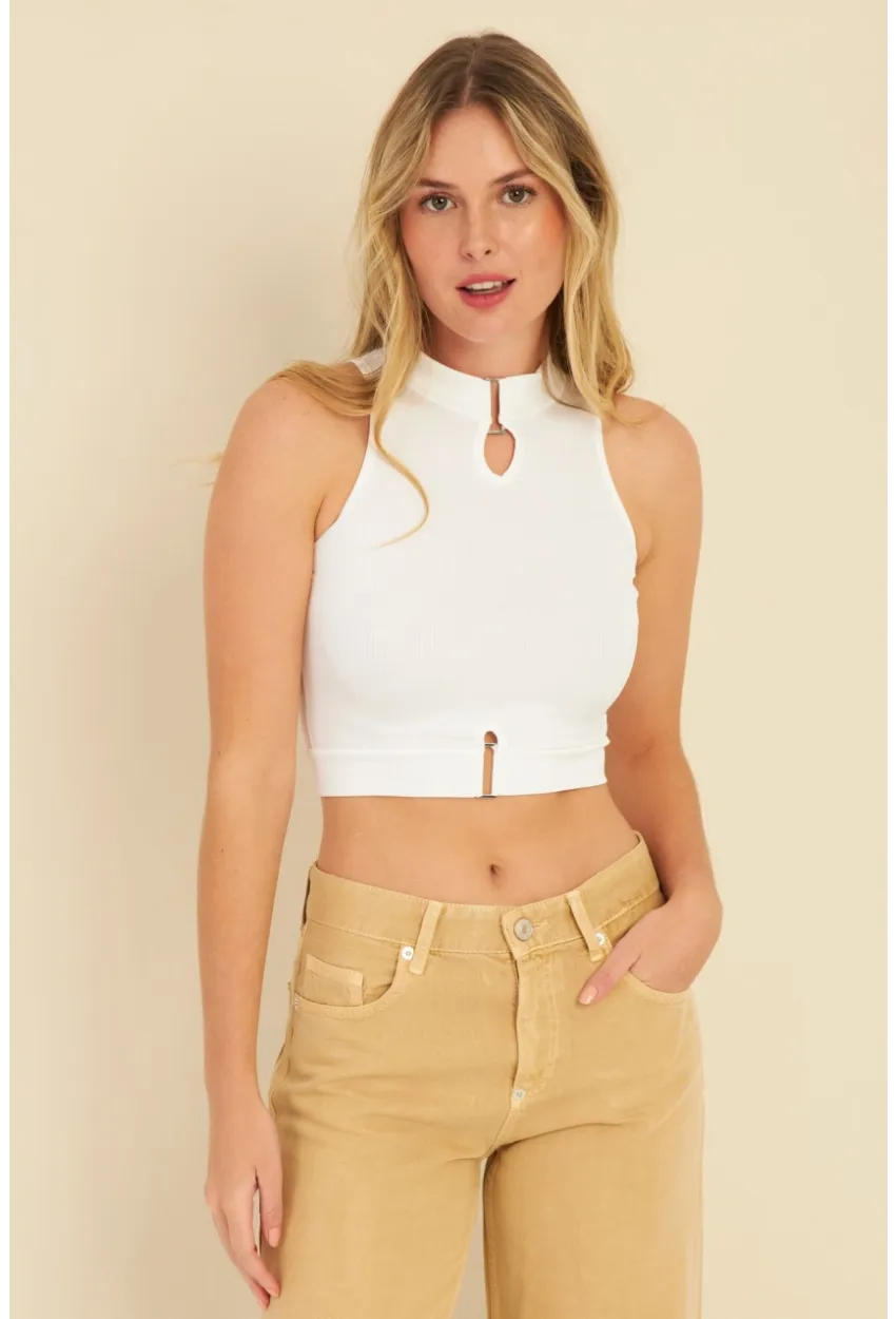 Kadın Beyaz Aksesuarlı Crop Bluz CG340