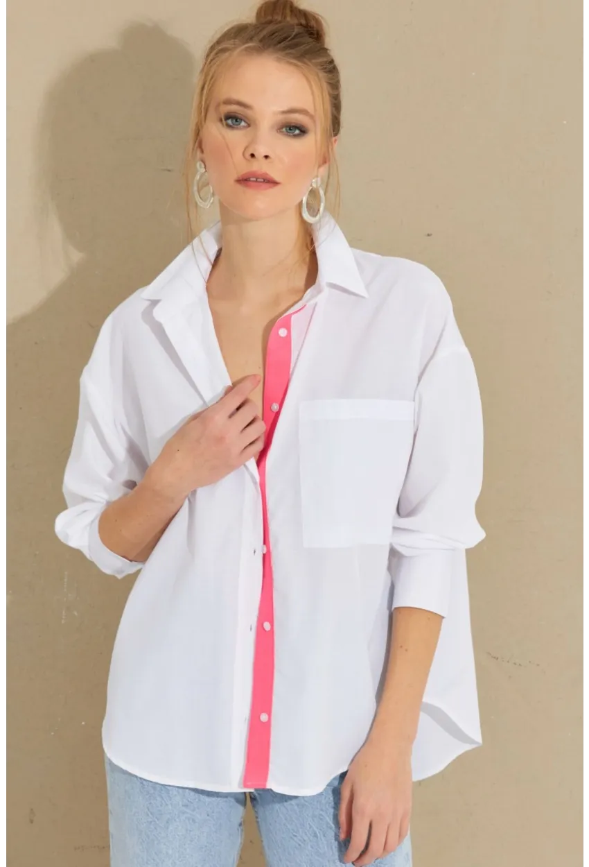 Kadın Beyaz-Fuşya Sırtı Düğmeli Gömlek ROT274