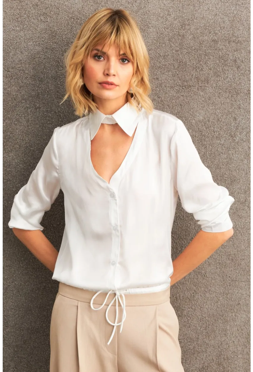 Kadın Beyaz Önü Pencereli Saten Gömlek ZER419