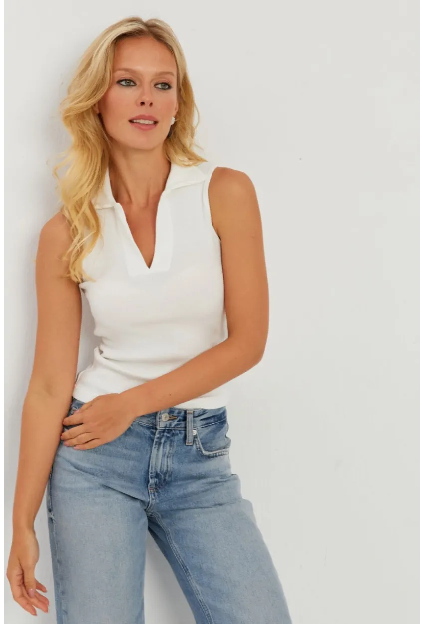 Kadın Beyaz Polo Yaka Kaşkorse Bluz MK10