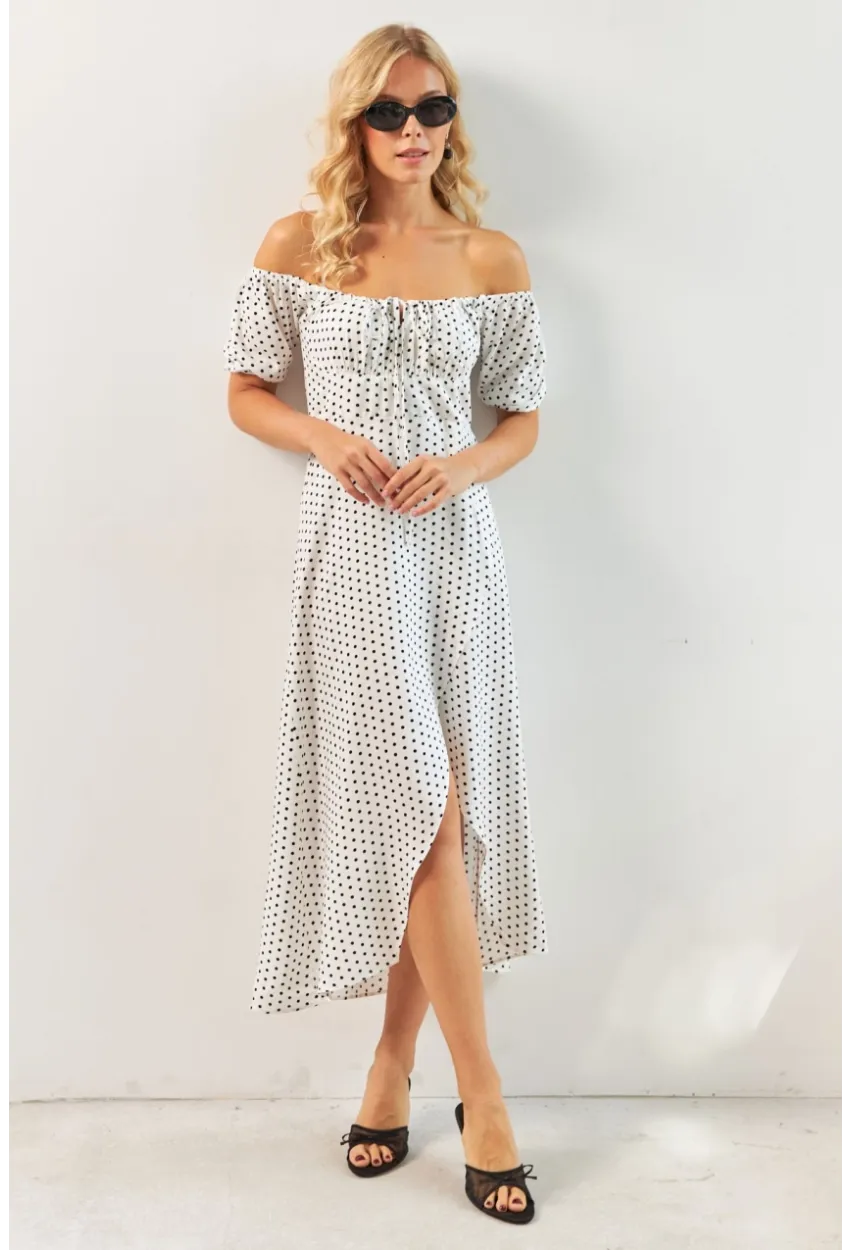 Kadın Beyaz Yırtmaçlı Desenli Midi Elbise KED0243