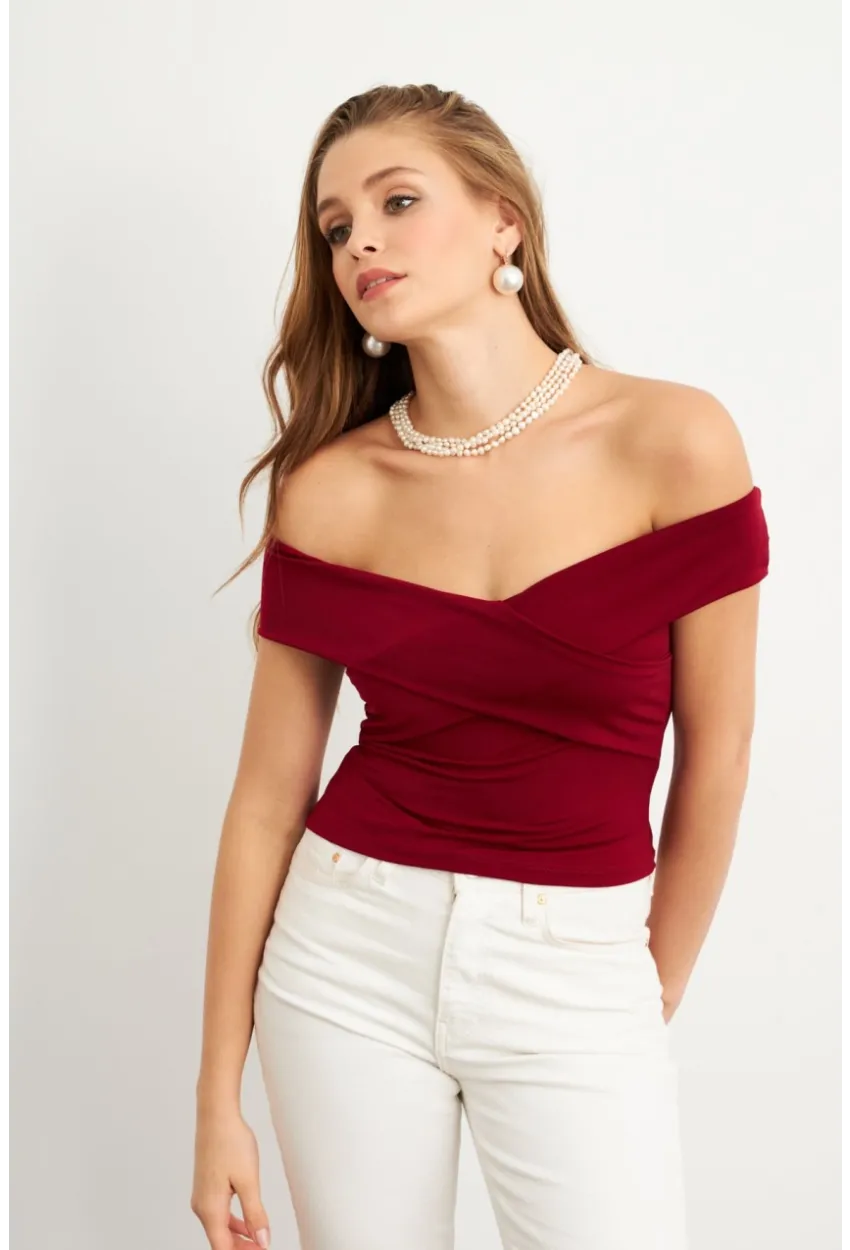 Kadın Bordo Madonna Yaka Crop Bluz VA101