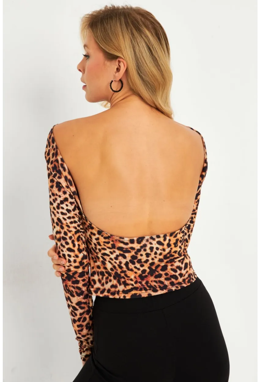 Kadın Camel-Siyah Sırtı Açık Leopar Desenli Bluz GÇ187