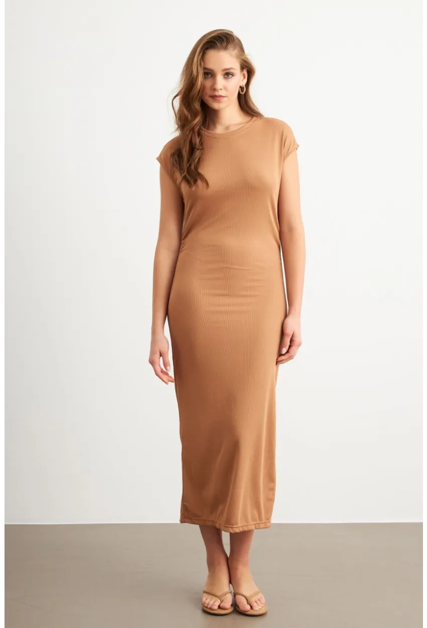 Kadın Camel Yanları Büzgülü Midi Elbise MK35