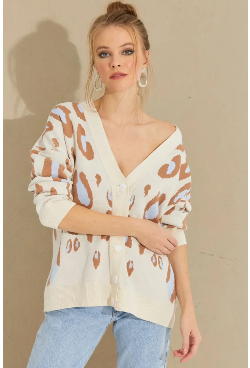 Kadın Ekru-Kahve Desenli Düğmeli Hırka KZ2495