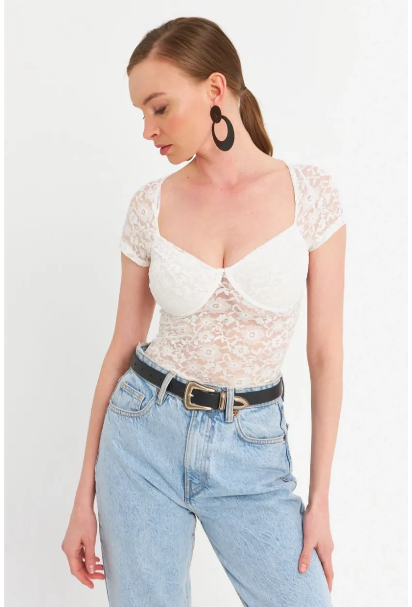 Kadın Ekru Kalp Yaka Tül Crop Bluz TPG05