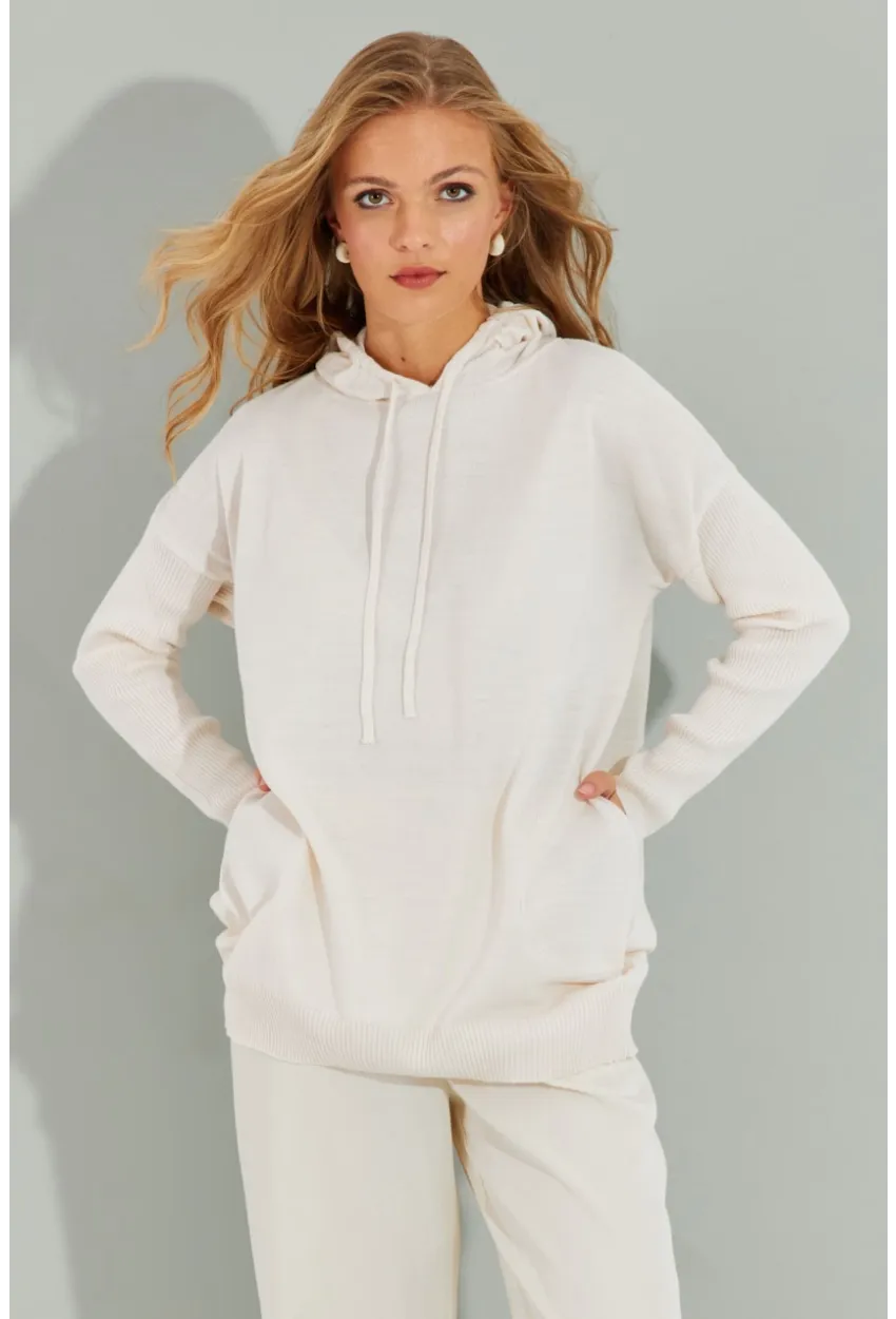 Kadın Ekru Kapüşonlu Cepli Triko Kazak YZ520