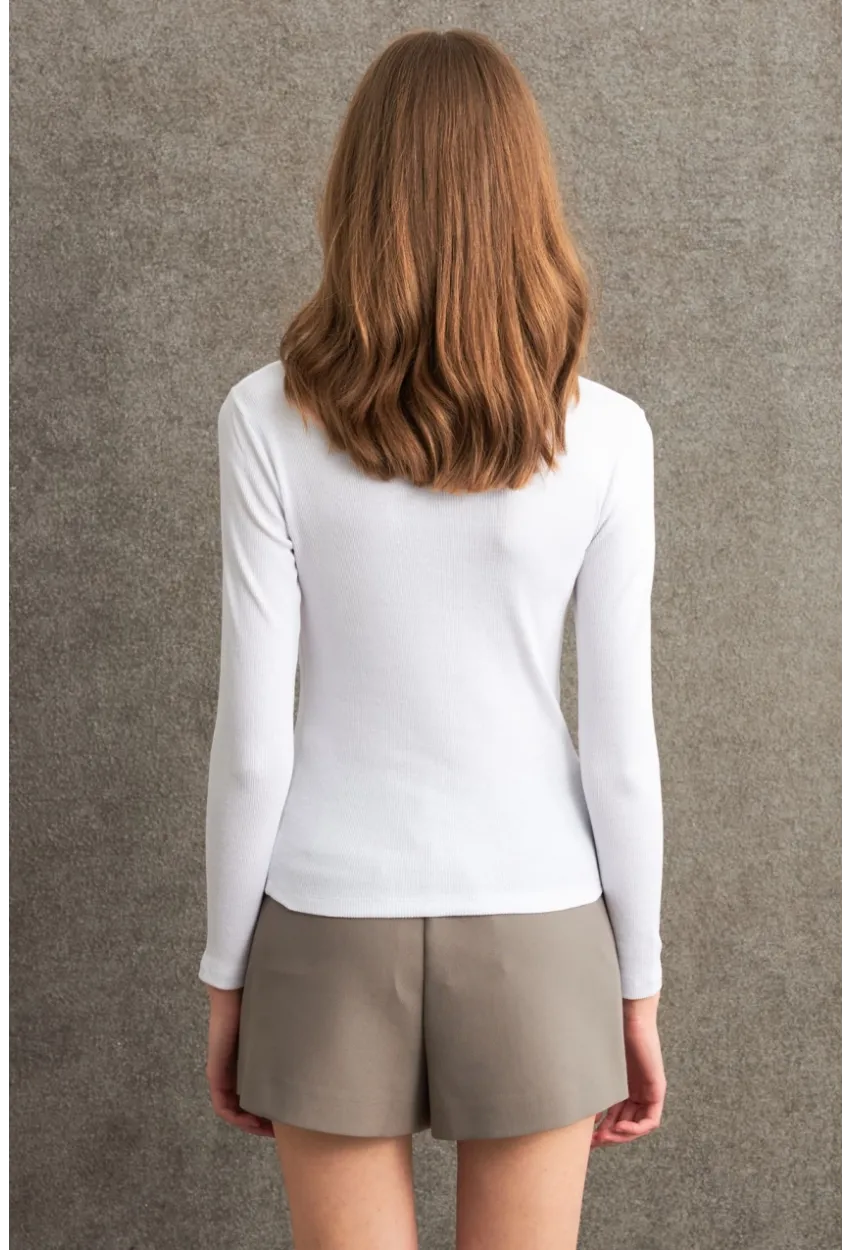 Kadın Ekru Kare Yaka Kaşkorse Bluz GA101