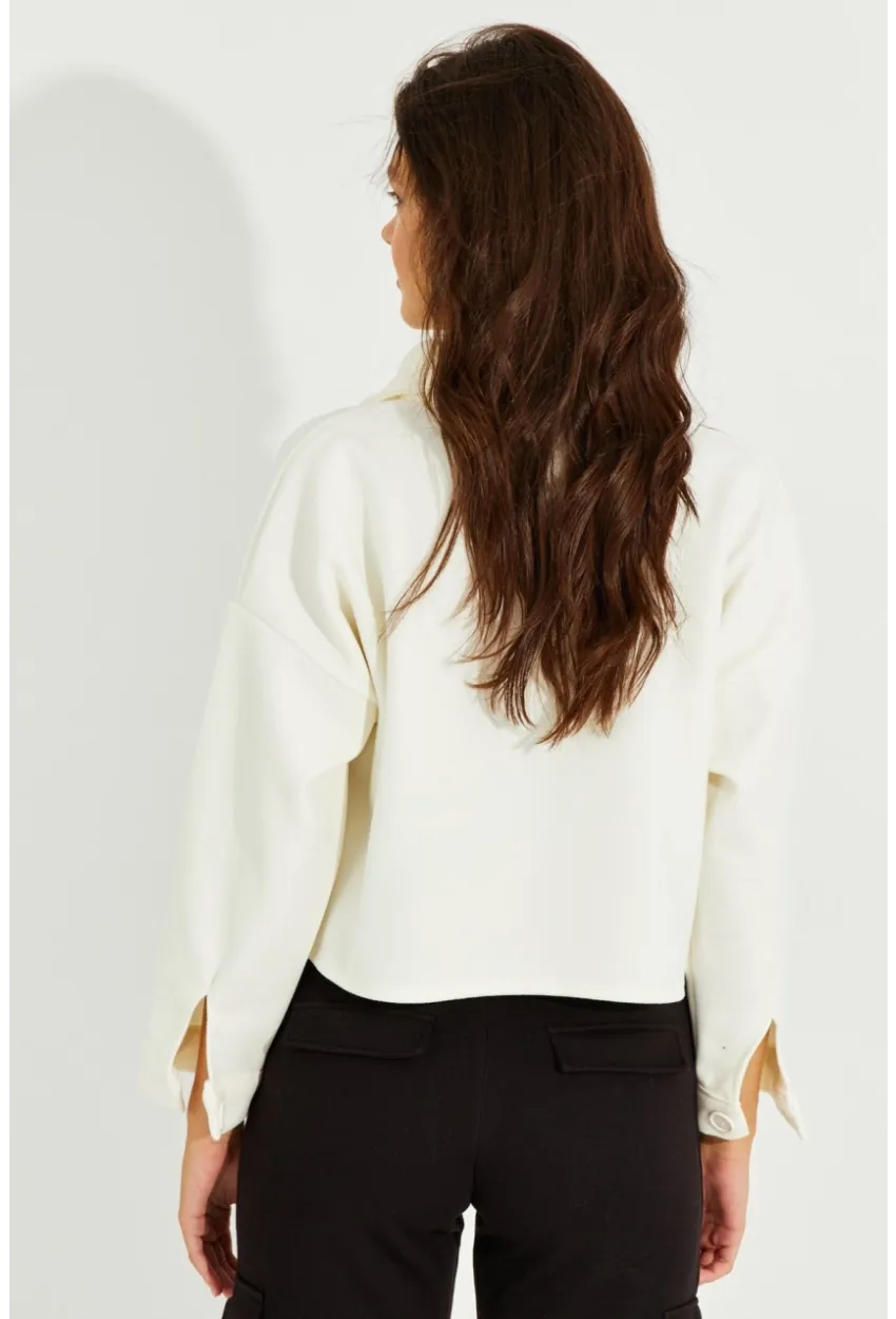 Kadın Ekru Kaşe Cepli Kısa Ceket PP2444