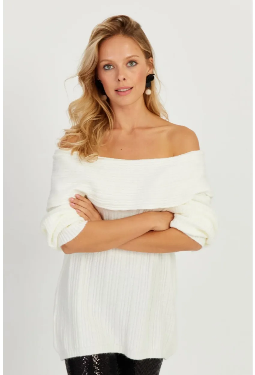 Kadın Ekru Madonna Yaka Triko Kazak KZ2506
