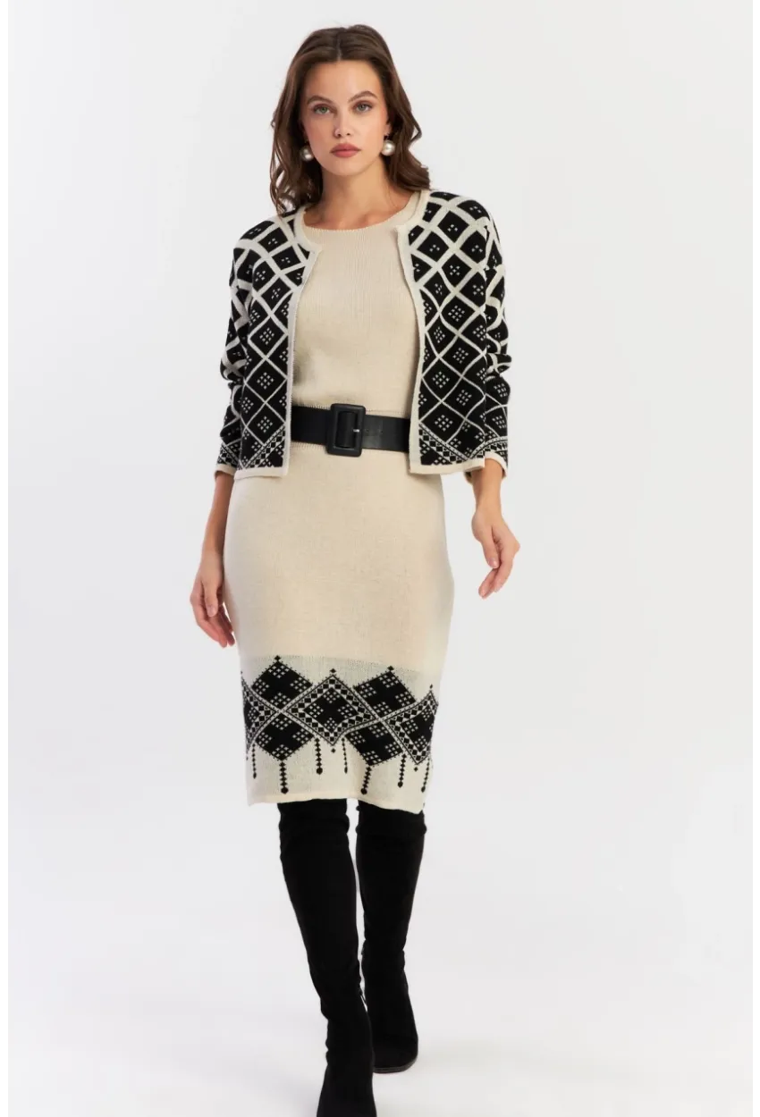 Kadın Ekru-Siyah Alt Üst Triko Desenli Takım NUV2028
